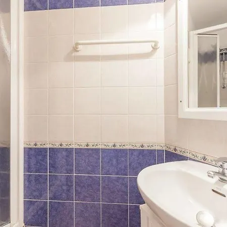 P&v Le Hameau Des Issambrr מלון 3*